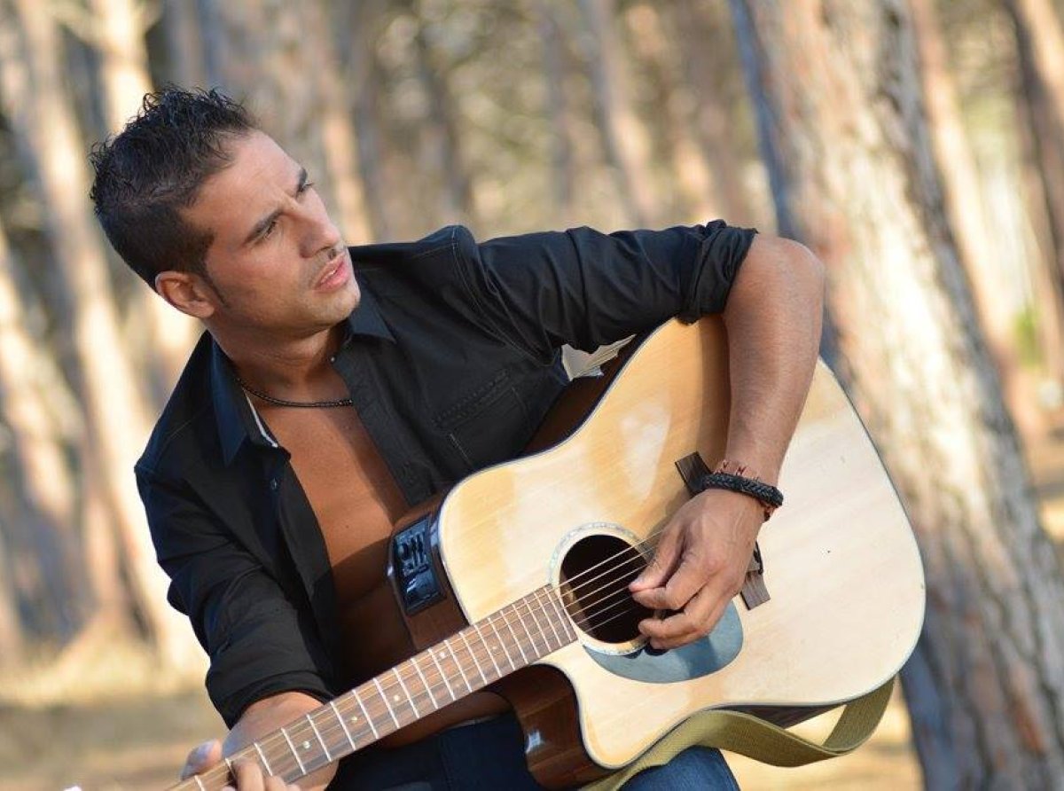 Luca Tilocca: cantare la Sardegna pensando a Faber